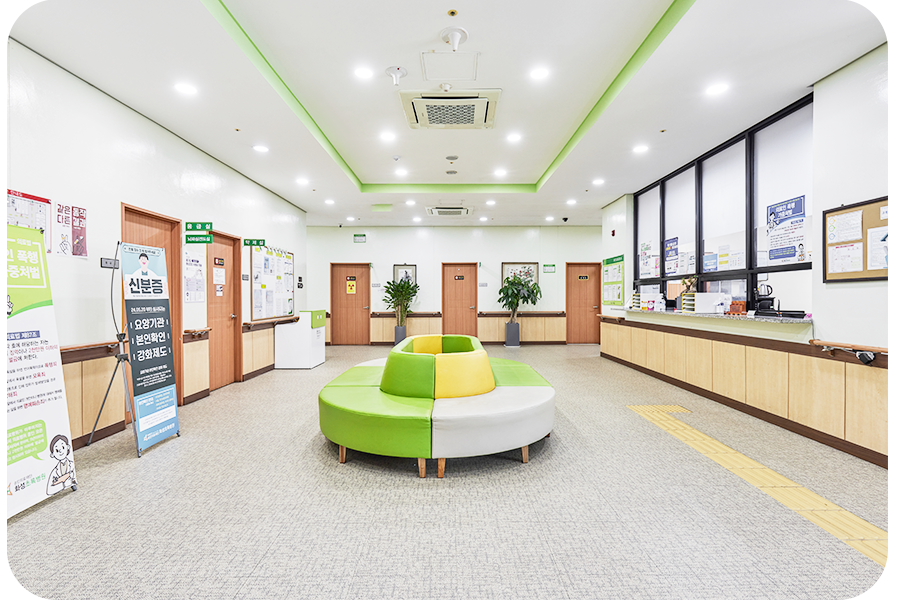 >로비(원무과 전경)